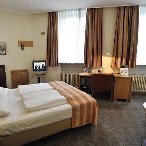 Dreibettzimmer